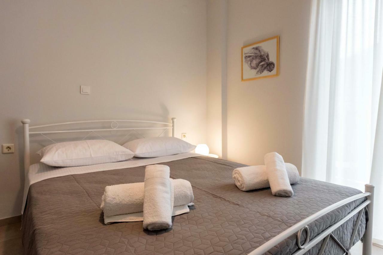 Avra Apartment Каламата Екстер'єр фото